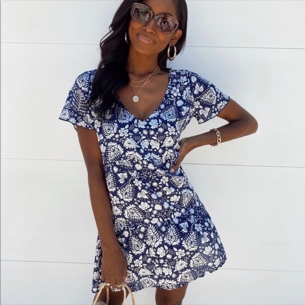 NEW LISTING ‼️SHOW ME YOUR MUMU Mini Dress - Picture 7 of 16